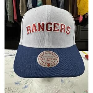 Mitchell & Ness New York Rangers Pro Crown Fit Snapback Hat White & Blue‎ NWT